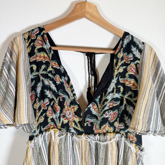 Free People Under The Sun Tunic Size Small Boho Flutter Sleeve Patchwork Top - Picture 7 of 12